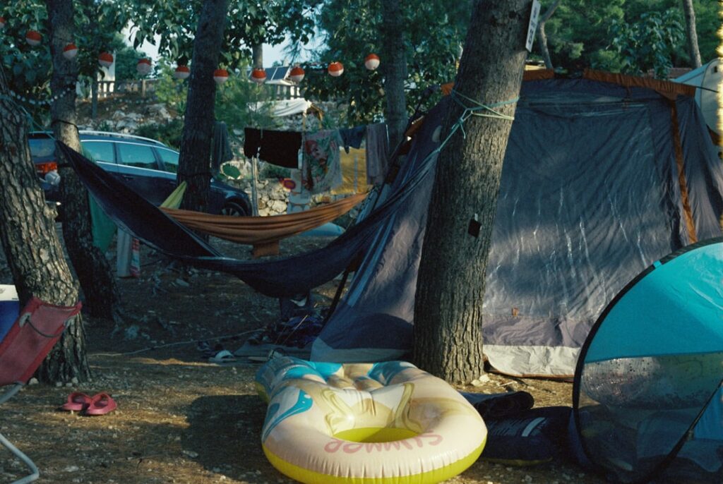 Photo Inflatable tent